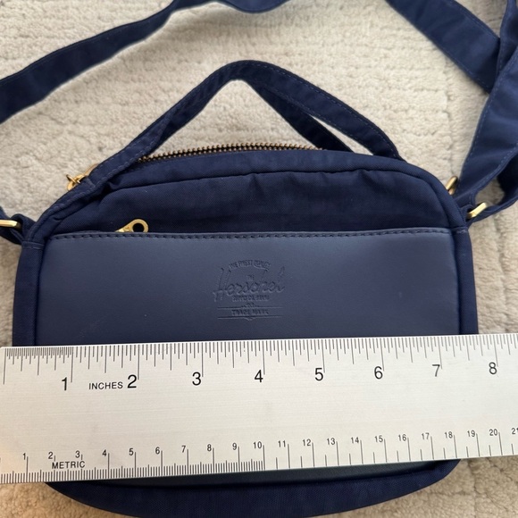 Herschel cross body bag navy - Picture 9 of 10